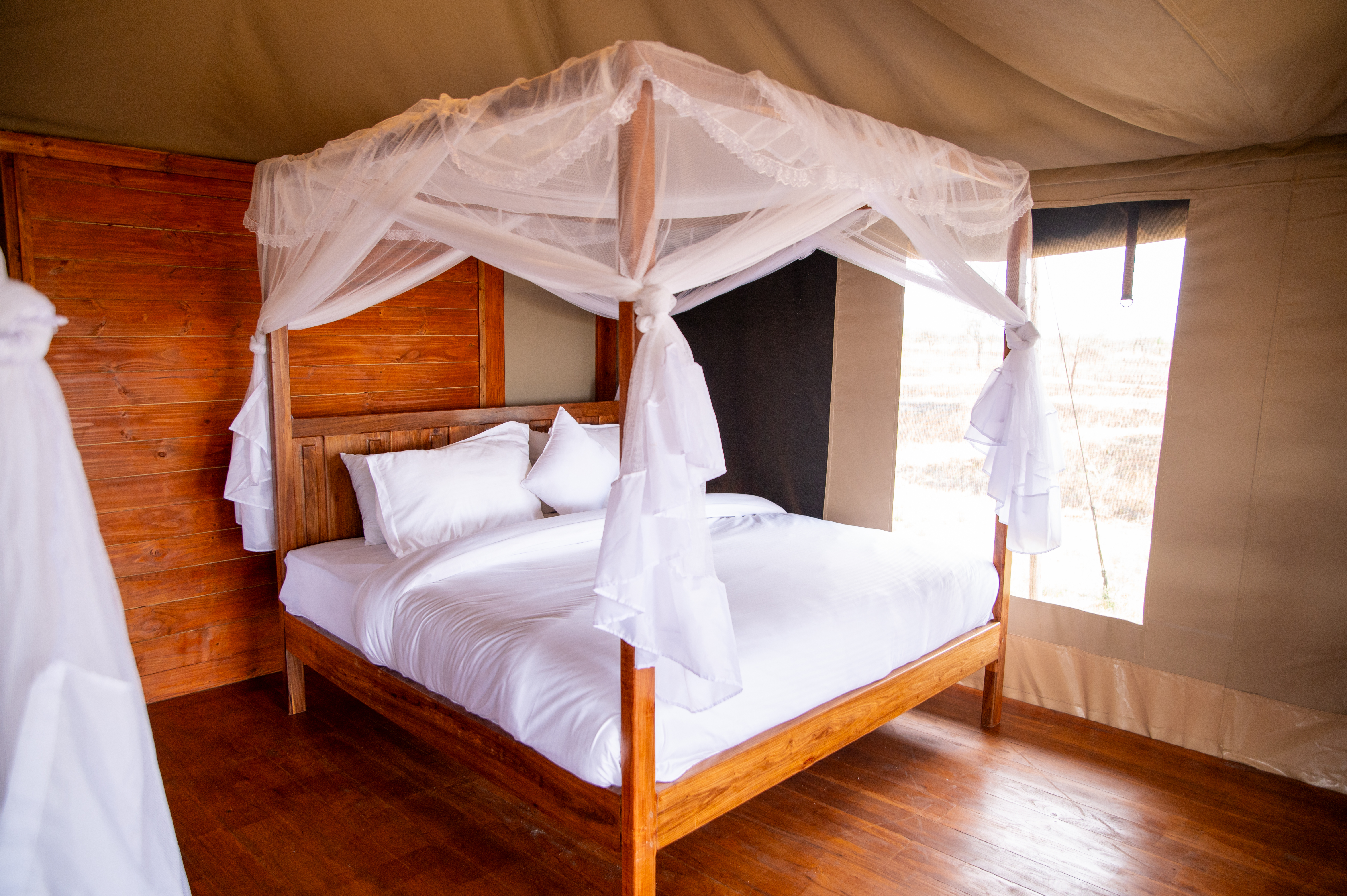Single Luxury Safari Suite